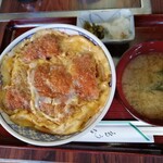 Atarashiya - とりかつ丼８５０円