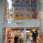 アニヴェルセル カフェ - FENDI