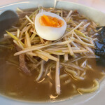 ラーメンショップ - 朝のネギラーメン750円