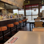 ラーメンショップ - 午前8時30分過ぎでお客さんはいませんでした。