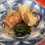 割烹 新多久 - 鮭の湯葉揚げ