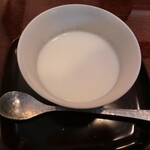 割烹 新多久 - 酒粕のムース