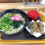 はなちゃんうどん  - まいたけ天うどん　大盛り　580円