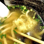 はなちゃんうどん  - 最後に生姜が投入