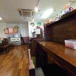 七日カリー - 店内