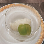 銀座 大石 - マールのソルベ・シャインマスカット添え