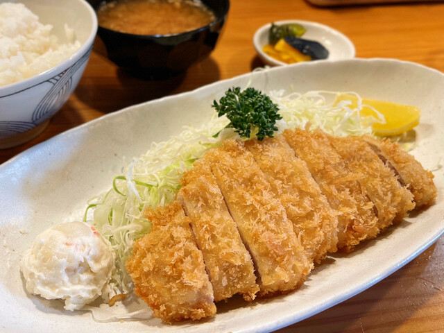 Cランチ とんかつ定食100g By よしぞう1103 とんかつ 大倉 西登戸 とんかつ 食べログ Cランチ とんかつ定食100g By よしぞう1103 とんかつ 大倉 西登戸 とんかつ 食べログ