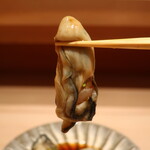 鮨 しみづ - 佐賀県いろは牡蠣のポン酢掛けリフトアップ