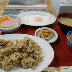 楽善荘 - 料理写真:舞茸ごはんの朝食