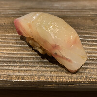 恵比寿 鮨 栞庵 やましろ - 天然のヒラメ