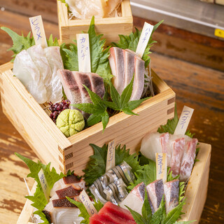 コスパも魅力◎豊洲から仕入れる鮮度抜群の刺身が絶品！