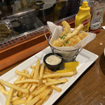 T.G.I FRIDAYS - 