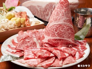 Koube gyuu matsuzakaushi ittou gaiginza shabuki - 三大和牛（松阪牛・神戸牛・近江牛）の食べ比べができる『しゃぶ輝盛り』見た目も◎
