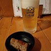 丸二 - ビール 450円(お通し 250円)