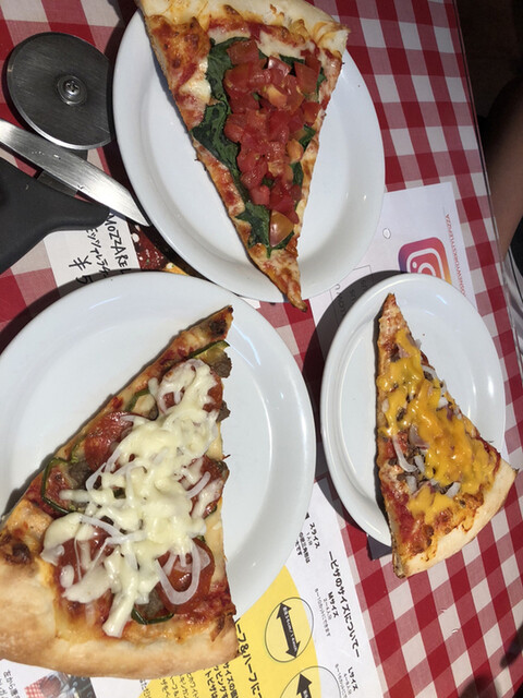 ラッコズ ニューヨークスタイルピザ Rocco S New York Style Pizza 王子駅前 ピザ 食べログ
