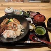 越前がに・旬のお料理 らでん - 