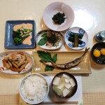 ペンションみなもと - 二日目の朝食の全体像