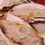 ブラーノブラーノ - ぷりっぷりな生牡蠣♥3個で1210円(税込）