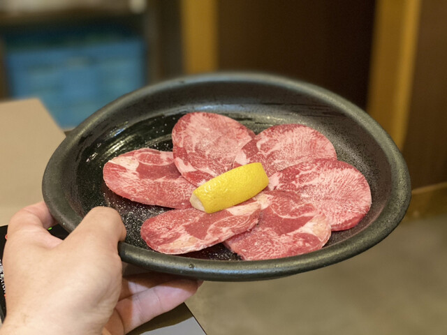 Sumibi Yakiniku Kuguru
