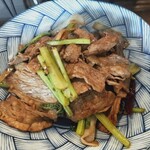 龍潭酒家 - 牛肉炒青菜 牛肉と小松菜の強火炒め