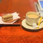 くつろぎカフェ 葵 - プチケーキ+お茶