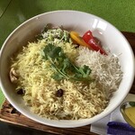 スプーンソング - 【フィッシュマラバール】3種のライス(チキンプラオ/手前、レモンライス/左、ジーラライス/右)