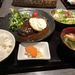 肉酒場 ばく - 