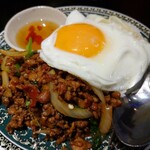 バーンキラオ - ガッパオライス