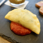 VANNO - リコッタチーズとほうれん草のラビオリ