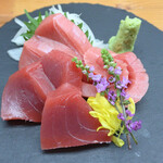 ほなか - マグロ三昧のお刺身盛り合わせ（大トロ・中とろ・赤身）