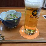 Honaka - 生ビール小＆お通し（煮込み）