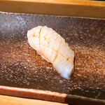 すし匠 - あおりいかのにぎり