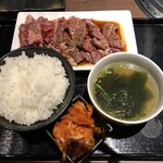 焼肉やまと - ハラミ定食１５０g（１２９０円）