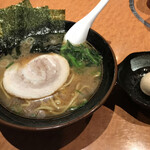 Yokohamaken - 横浜豚骨ラーメン