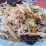 丸吉飯店 - 肉野菜炒め 750円(税込)(2020年12月9日撮影)