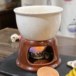 トリワイン ＰＩＫＯＳＨＨＨＵ - 鴨しゃぶアヒージョ