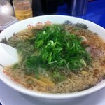 来来亭 - 醤油ラーメン(600円)