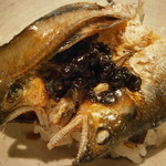 じき 宮ざわ - 三重県宮川の天然鮎　飯蒸し　山椒醤油