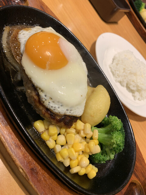 Sutekimiya Toyota Miyoshi Casual Dining Tabelog