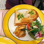 フェンディ カフェ バイ アニヴェルセル - 