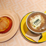 フェンディ カフェ バイ アニヴェルセル - 