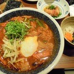 炭火焼肉　韓山 - ランチの辛麺セット