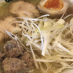鳥空海 - 地鶏パイタン麺 980円
