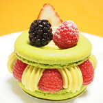 アテスウェイ - マカロンピスターシュ