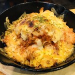 京都戎屋 - サーモンとキムチーズのレアステーキ