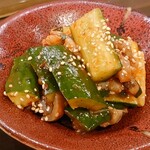 飲んべぇ食堂 らくだ屋 - タコキムチ胡瓜