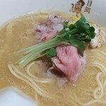 らぁ麺 鳳仙花 - 金目鯛らぁ麺〜濃厚白湯仕立て（限定）アップ