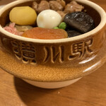 Toge no Kamameshi Honpo Ogino-ya Karuizawa Eki Uriten Shinano Kamameshi Uriten - 