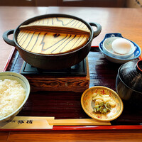 豚捨 KITTE丸の内店 - 牛鍋 杉