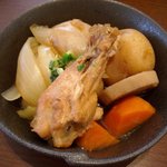 大戸屋ごはん処 - ミニみつせ鶏と根野菜の煮物 \400